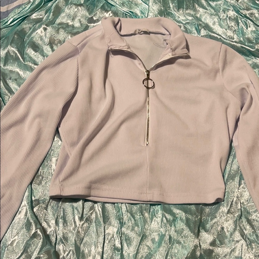 White crop gym top from Dolly Girl Fashion